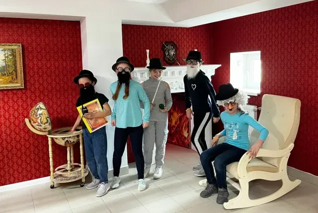 Квест «Дело о пропавшем бриллианте»